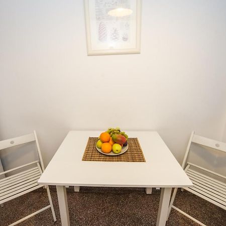 Universitate 1 Lägenhet Bukarest Exteriör bild